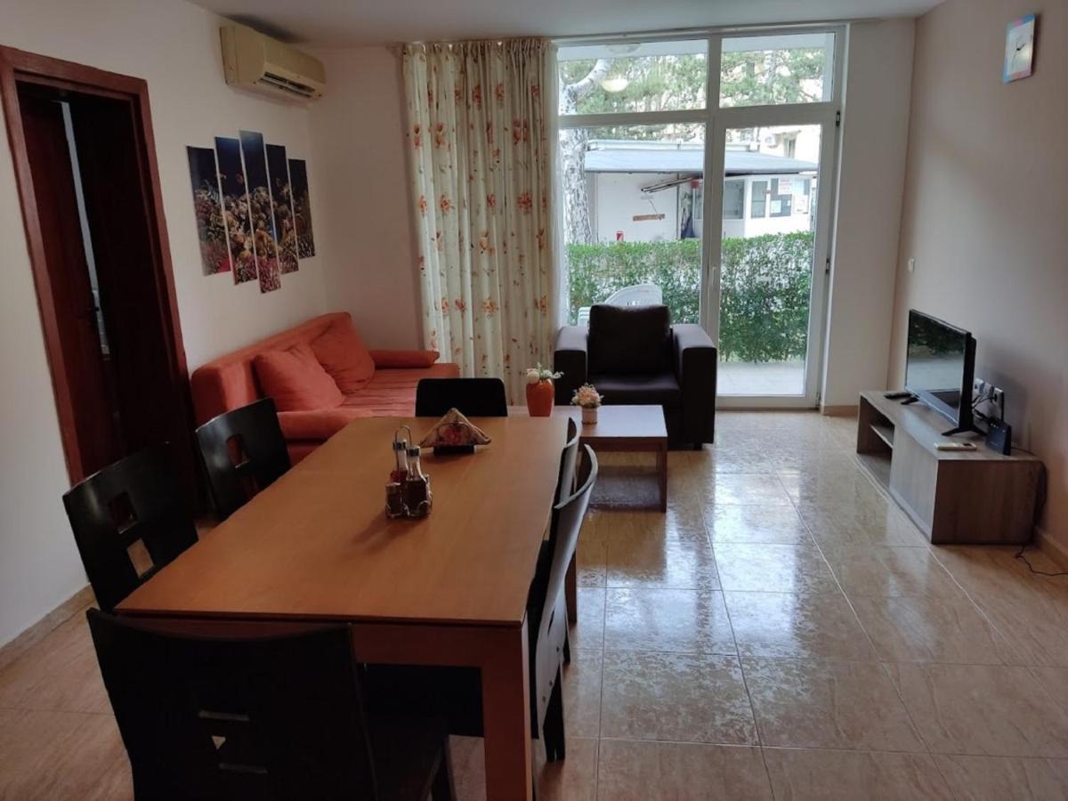 Dean'S Cozy 2 Bed Apart At Sunny Beach Resort Εξωτερικό φωτογραφία