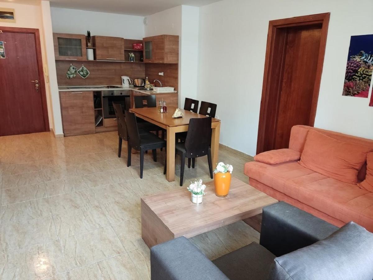 Dean'S Cozy 2 Bed Apart At Sunny Beach Resort Εξωτερικό φωτογραφία
