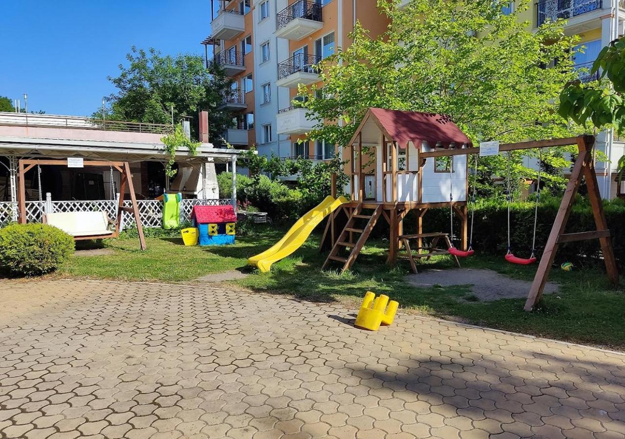 Dean'S Cozy 2 Bed Apart At Sunny Beach Resort Εξωτερικό φωτογραφία